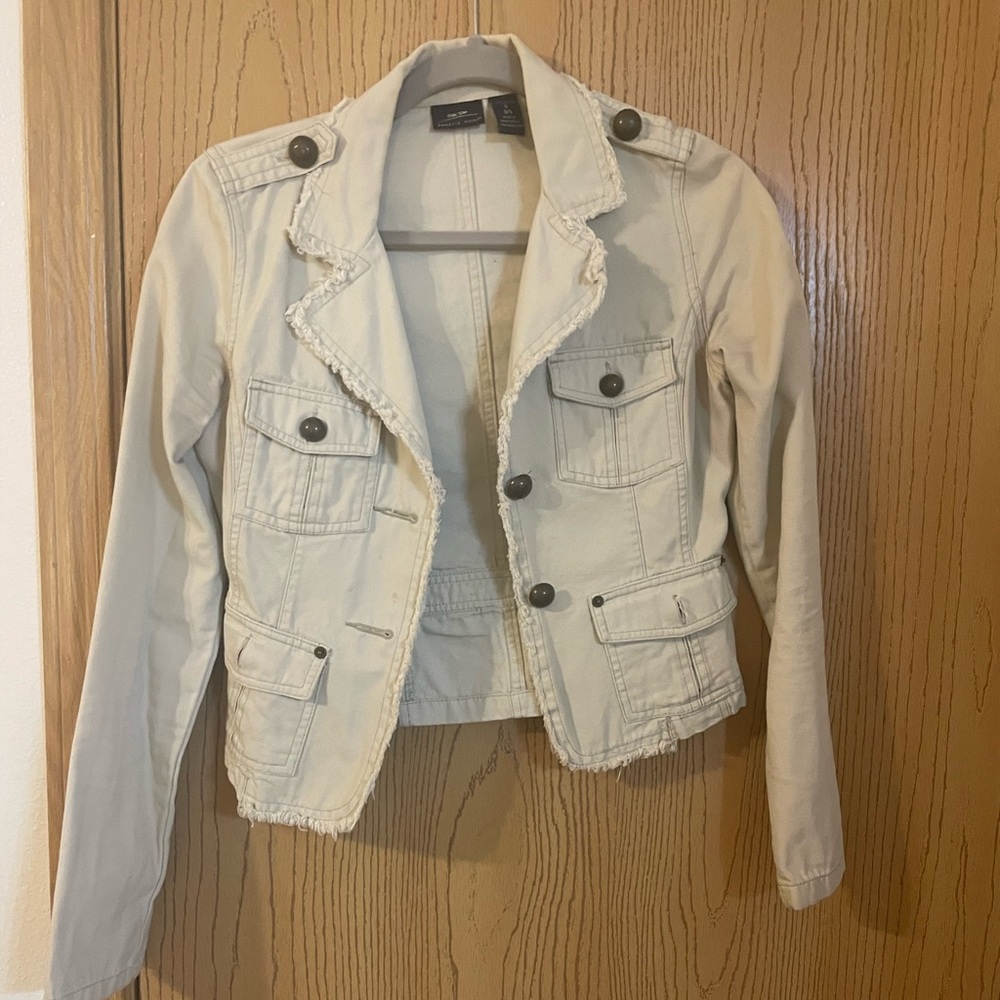 tan jacket